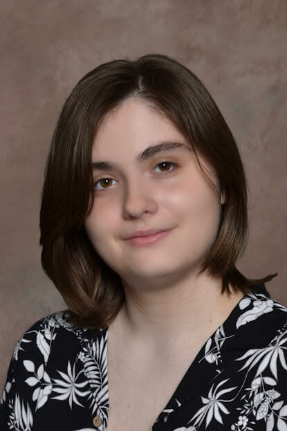 Sophia Oppermann as Virgil-ensemble